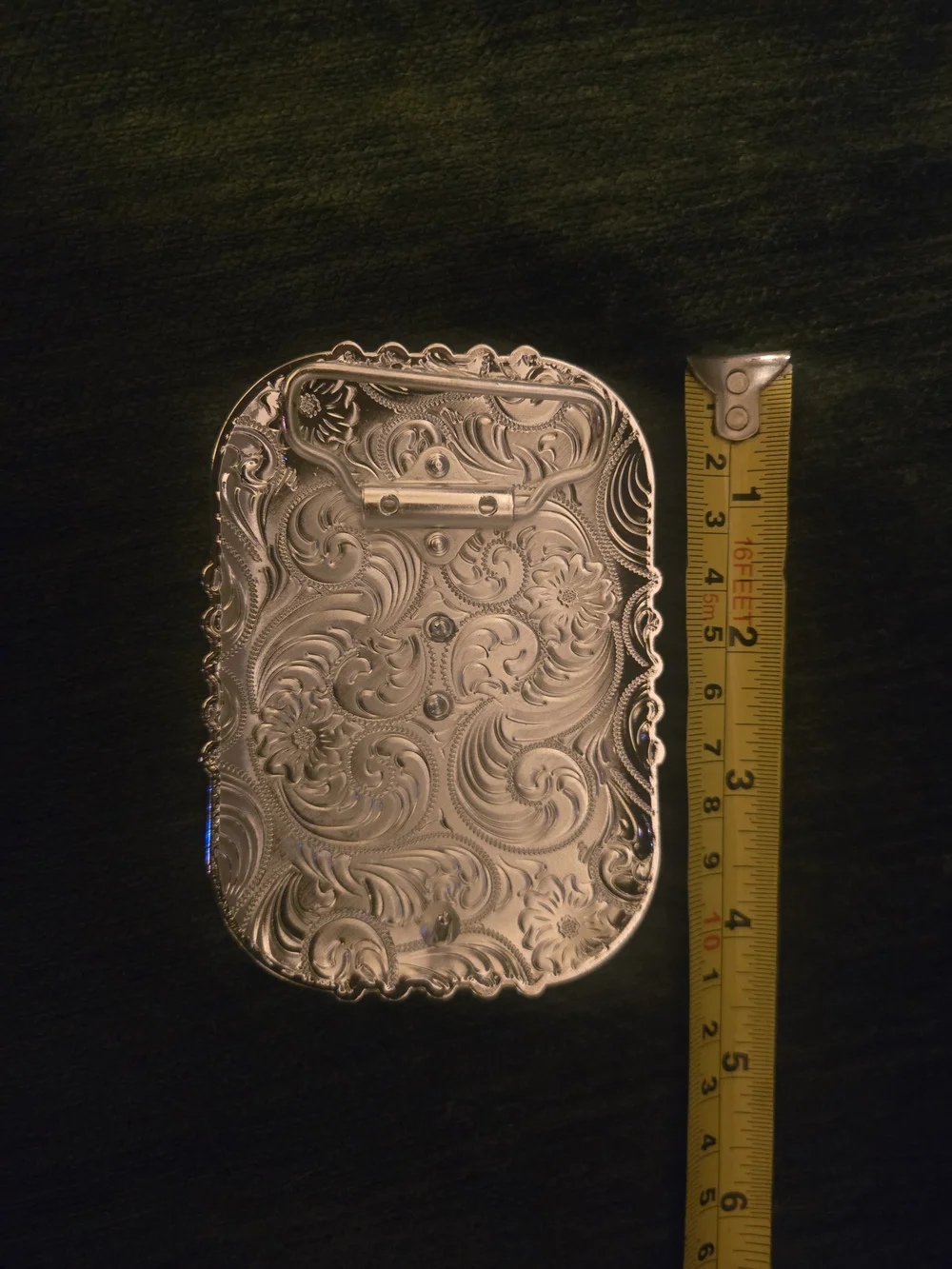 Western Belt Buckle Scorpion - Gold on Silver